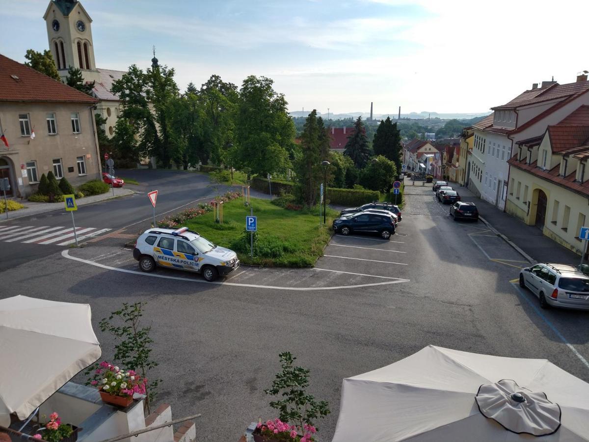 Apartmany Maly Mnich Mníšek pod Brdy Extérieur photo
