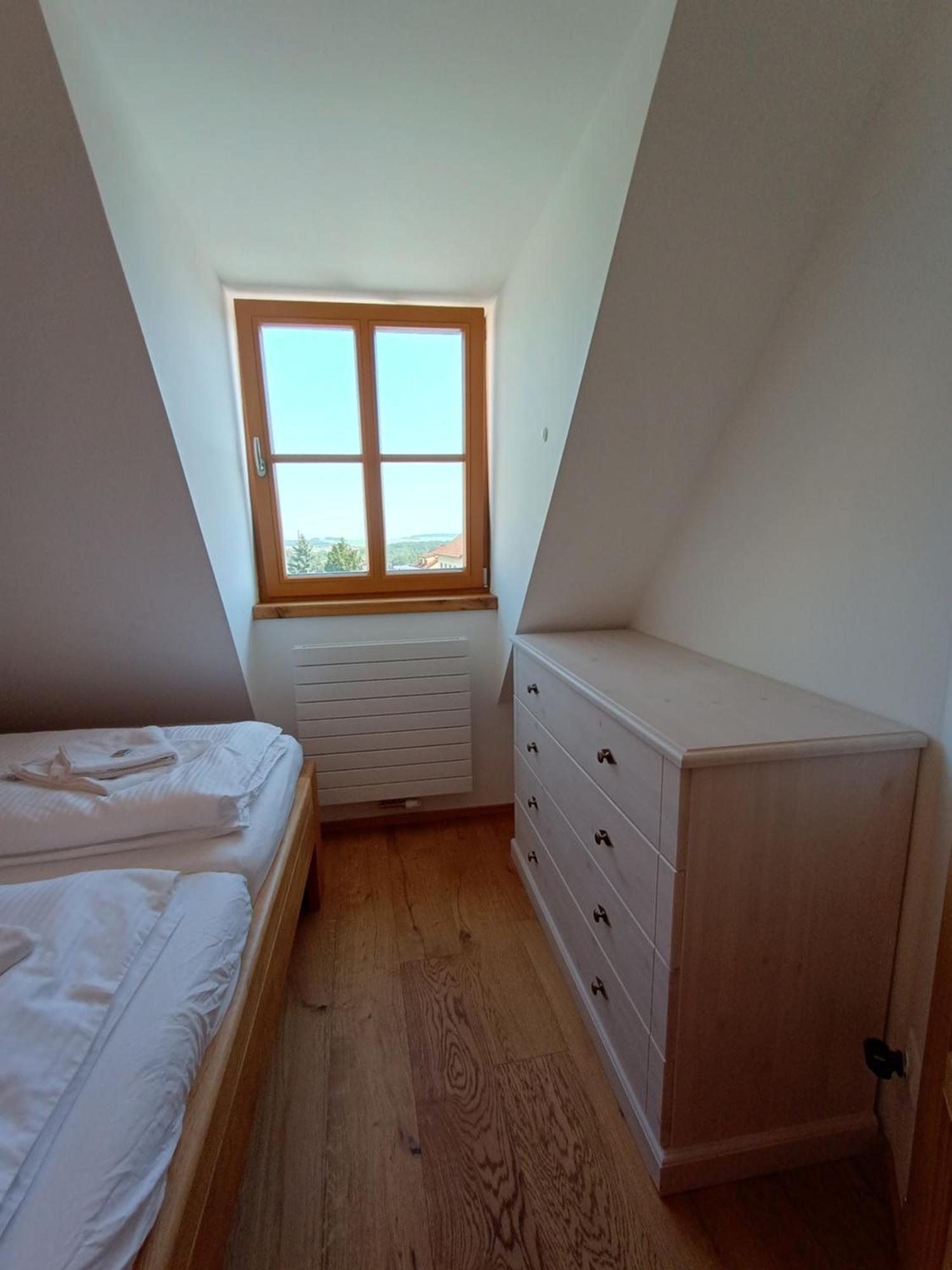 Apartmany Maly Mnich Mníšek pod Brdy Extérieur photo
