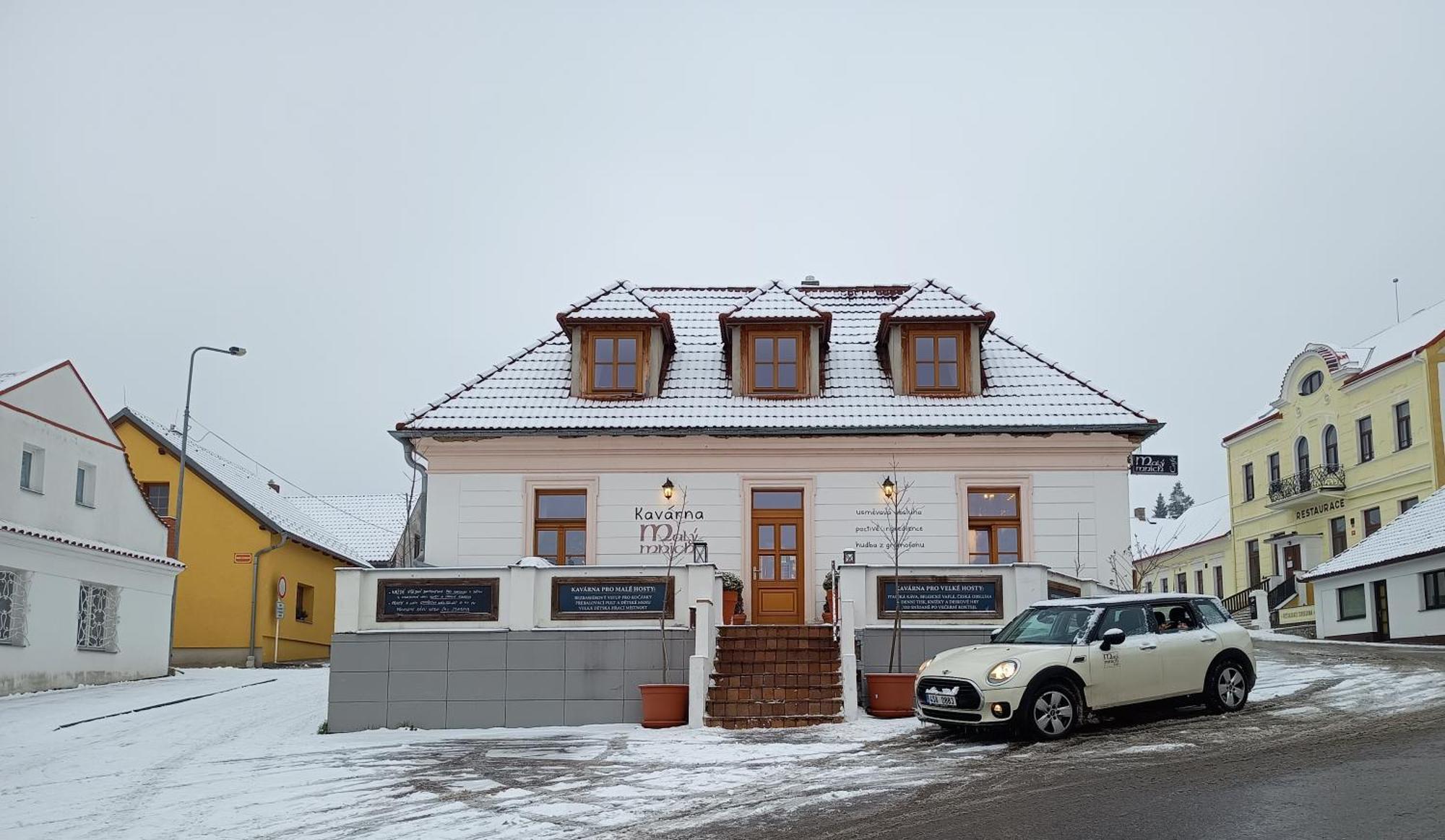 Apartmany Maly Mnich Mníšek pod Brdy Extérieur photo